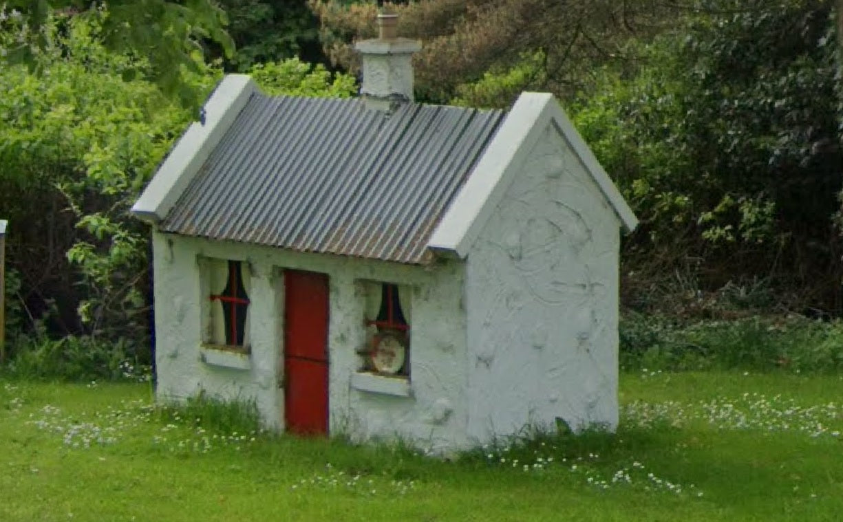 Irish Turf / Peat Incense Authentic Smoking Irish Cottage Set - The smell of Ancient Ireland